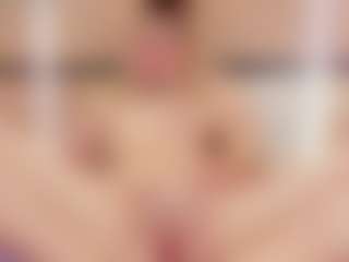 Live cam show with Chloe-Cortez - Erotic Dance on SmokeAndPoke