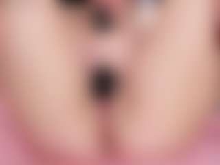 Live cam show with Chloe-Cortez - Blackcock on Camsoda