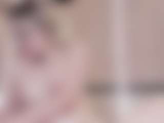 Live cam show with Chloe-Cortez - Ahegao on Milfs Live