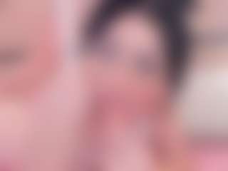 Live cam show with Chloe-Cortez - Big Ass on Camming Site