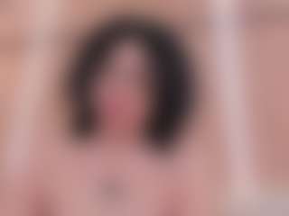 Live cam show with Chloe-Cortez - Brown Eyes Toys on Streamer API