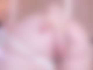 Live cam show with Chloe-Cortez - Blackcock on camgirlchat.live