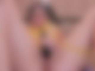 Spettacolo in cam dal vivo con Chloe-Cortez - Blackcock su Camsoda