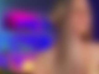 FlashSummer25's Live Sex Cam Show