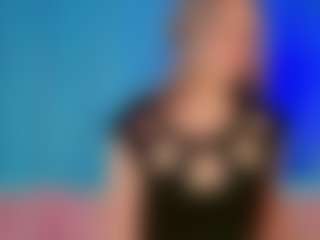 FlashSummer25's Live Sex Cam Show