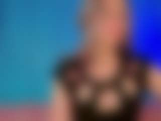 FlashSummer25's Live Sex Cam Show