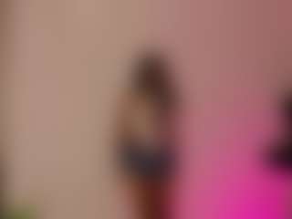 Live cam show with Naty Arias - Athletic Young Adult on livesuperchat.net