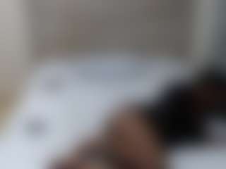 princess-E's Live Sex Cam Show