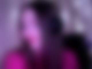 Live cam show with JesseniaKint - Car on madthumbs