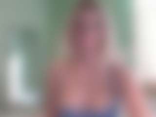 TheRosieCheeks's Live Sex Cam Show