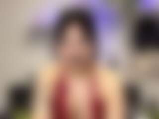 YvoneMiquelon's Live Sex Cam Show