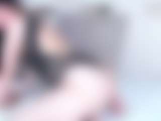 Live cam show with Candyandsteven - Camel Toe on TastyBlacksLive
