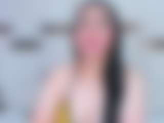 Live cam show with CandyHoney - Thick on TottyGirls