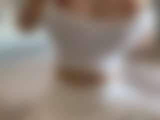 Live cam show with Lisa - Green Eyes on https://playwithruby.com