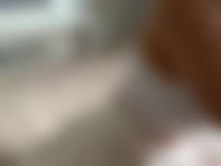 Live cam show with Lisa - Green Eyes on Camming Site