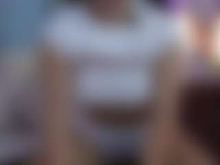 Live cam show with YourLolaBunny - Blue Eyes on parknlotfishbdy