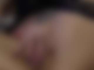 Emma-666's Live Sex Cam Show
