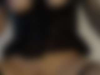 Emma-666's Live Sex Cam Show