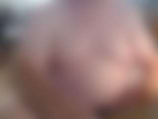 SamsSecrets's Live Sex Cam Show