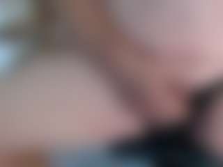 Live cam show with SamsSecrets - Grandpa on madthumbs