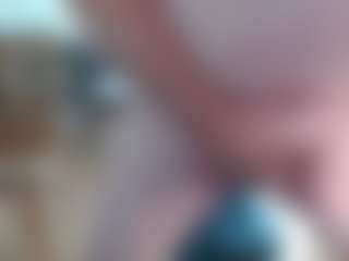 Live cam show with SamsSecrets - Irish on Camsoda