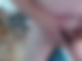 Live cam show with SamsSecrets - Blue Eyes on Camsoda
