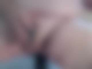 SamsSecrets's Live Sex Cam Show