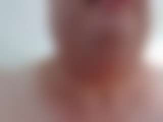 SamsSecrets's Live Sex Cam Show