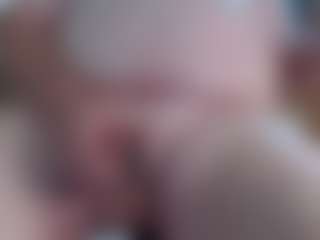 Live cam show with SamsSecrets - Grandpa on LiveSexCams6