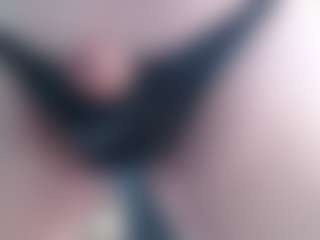 SamsSecrets's Live Sex Cam Show