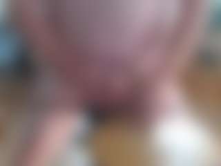 Live cam show with SamsSecrets - Grandpa on dropp.cam