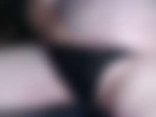 Spettacolo in cam dal vivo con SamsSecrets - Chubby su Camsoda