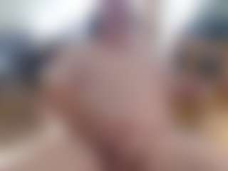 SamsSecrets's Live Sex Cam Show