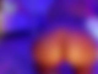 Live cam show with KeylaKeane - Facial Piercings on CamSextacy