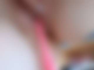 Live cam show with NaughtyBlooms - Sugarbaby on Camsoda