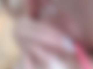 NaughtyBlooms's Live Sex Cam Show