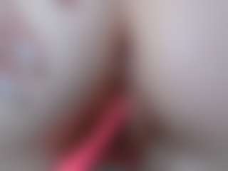 NaughtyBlooms's Live Sex Cam Show