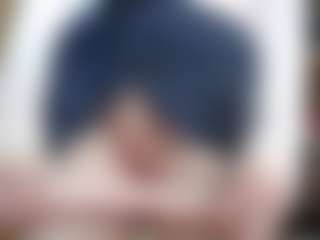 NaughtyBlooms's Live Sex Cam Show
