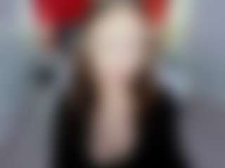 Live cam show with GloweMe - Flat Chested on hrnylive.com