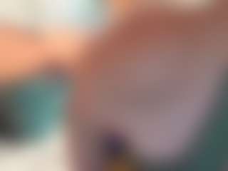 Lona P.'s Live Sex Cam Show