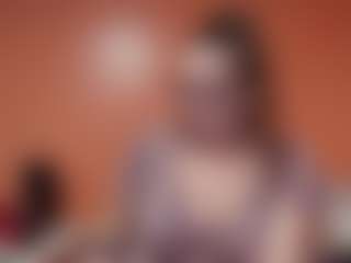 Lona P.'s Live Sex Cam Show