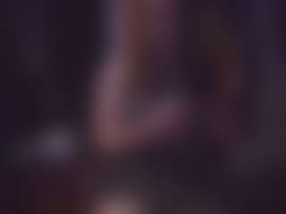 Lona P.'s Live Sex Cam Show