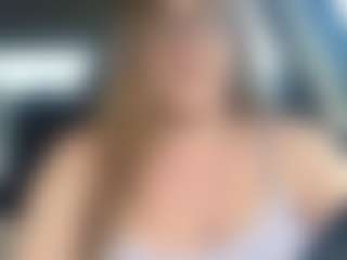 Lona P.'s Live Sex Cam Show