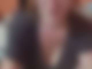 Lona Pounder's Live Sex Cam Show