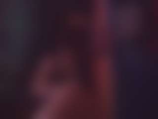 Lona Pounder's Live Sex Cam Show