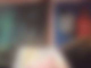 Lona Pounder's Live Sex Cam Show