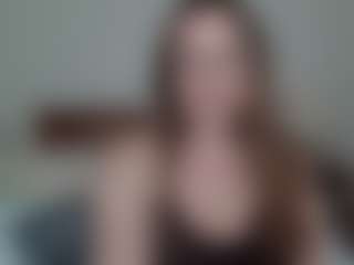 Lona Pounder's Live Sex Cam Show