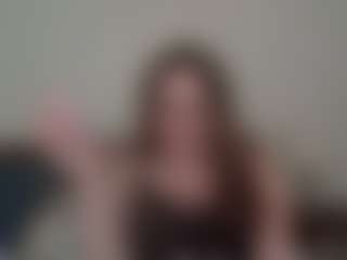 Lona Pounder's Live Sex Cam Show