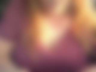 Lona Pounder's Live Sex Cam Show