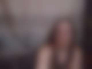 Lona Pounder's Live Sex Cam Show